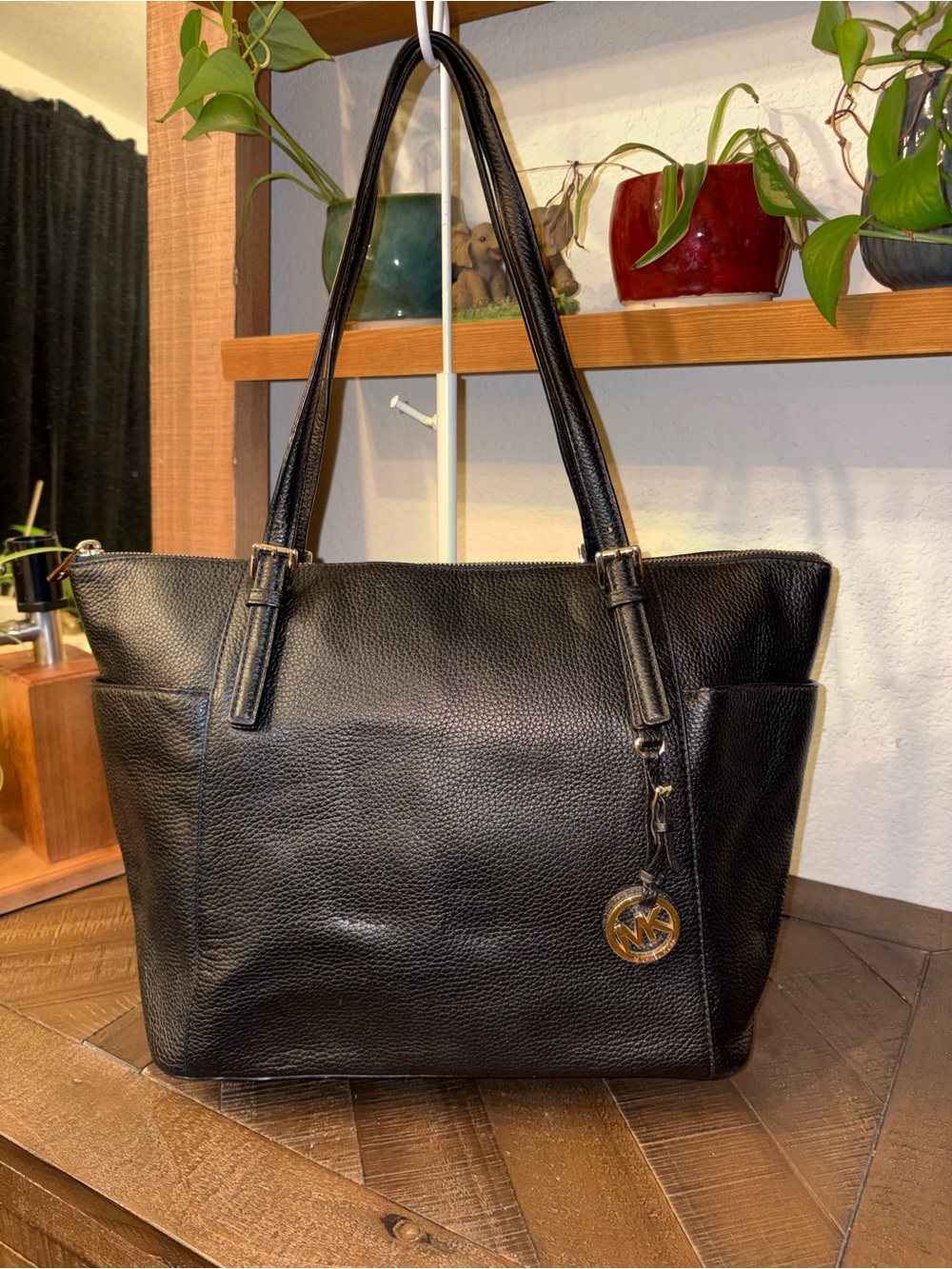 Michael Kors Jet Set Travel Black Pebbled Leather Tote Shoulder Bag - Picture 1 of 7